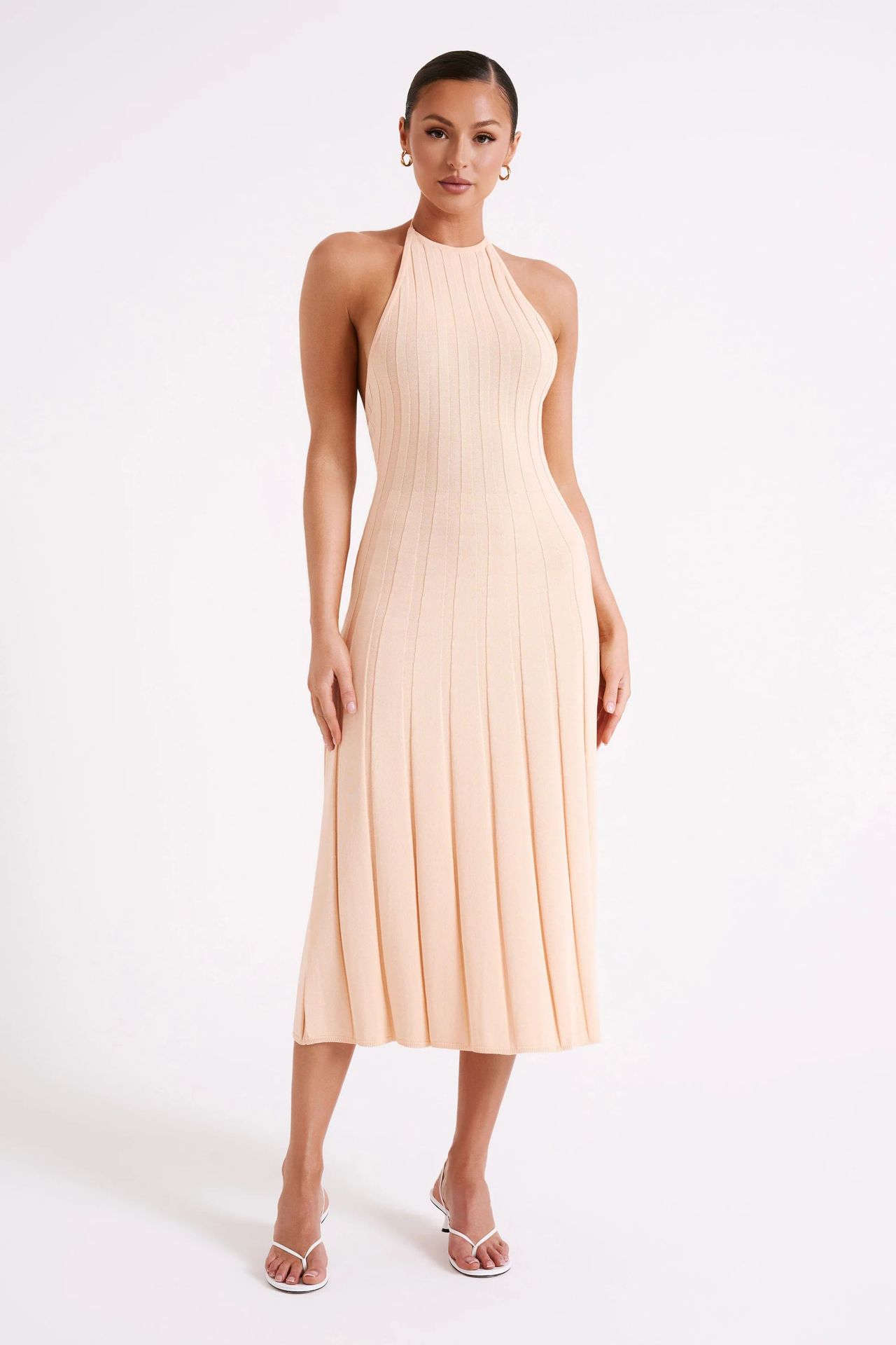 Robe midi plissée col licou dos nu - Dalila