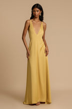 Robe longue décolleté en V profond - Bennet