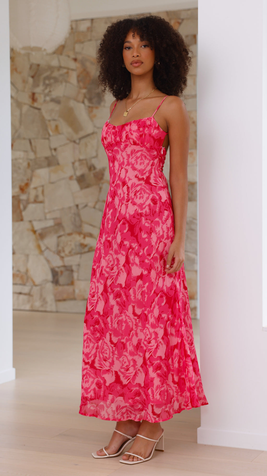 Vestido midi floral mujer tirantes regulables copas suaves fruncido espalda tirante retorcido - Kenny