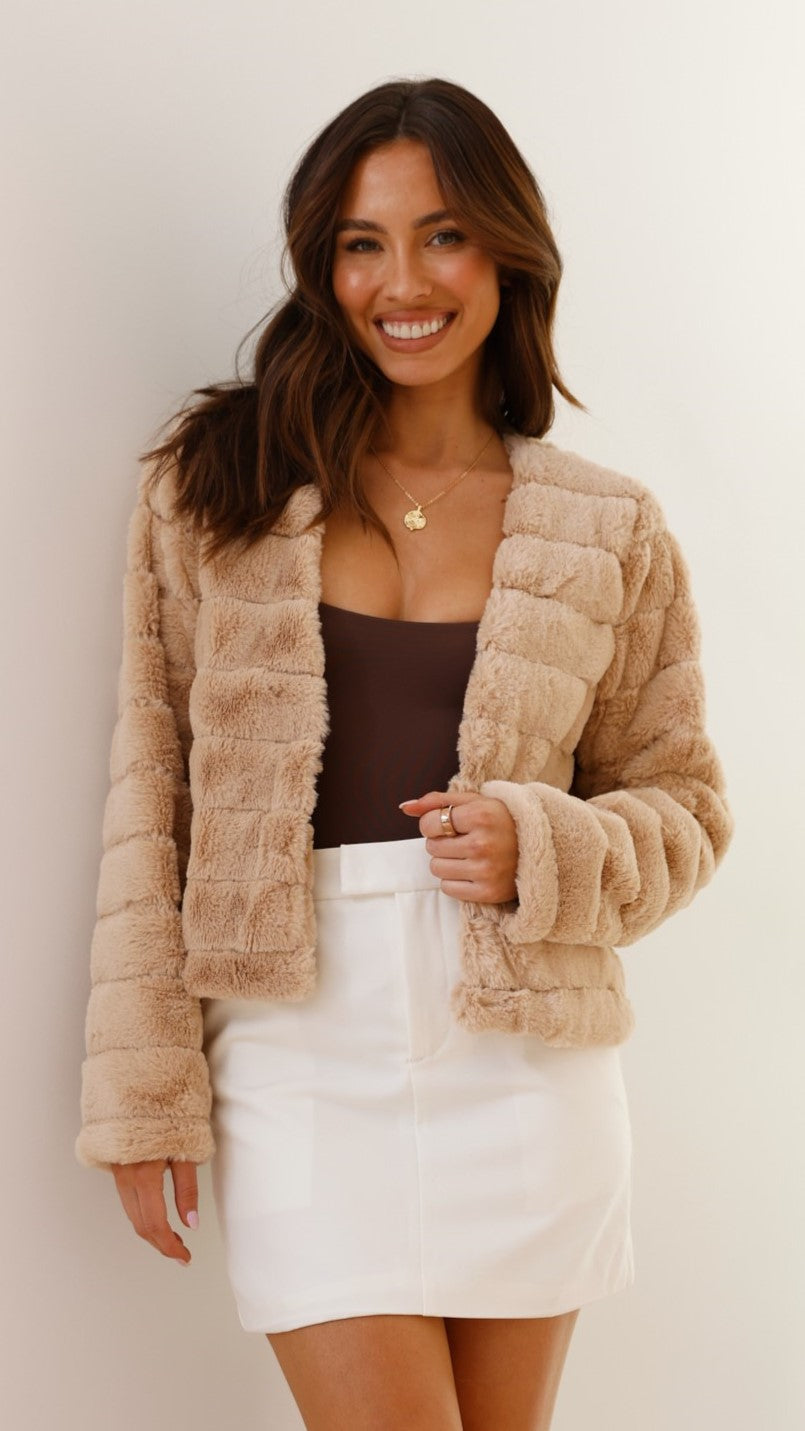 Chaqueta corta mujer pelo sintético suave cierre frontal bolsillos elegante casual - Mirna