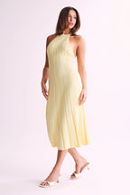 Robe midi plissée col licou dos nu - Dalila