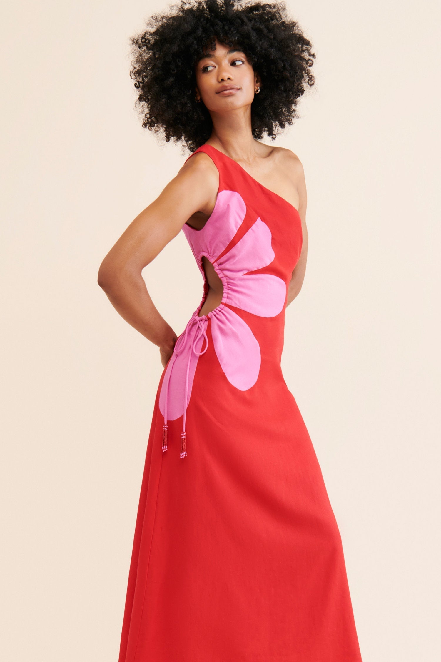 Robe longue une épaule imprimé floral contrasté - Serena