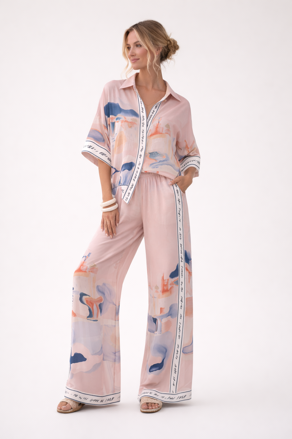 Ensemble femme chemise ample pantalon jambe large imprimé graphique - Zara