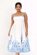 Robe midi imprimée en tissu léger à fines bretelles et volants, encolure droite - Natalia