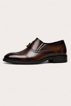 Mocassins in cuir con glands et bord perforé et silhouette formelle pour hommes - Almeric