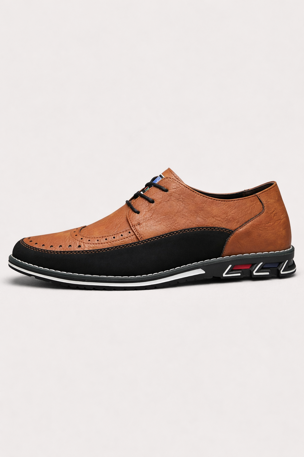 Chaussures in synthétique con lacet bas et perforations décoratives urbaines et discrètes - Zavian