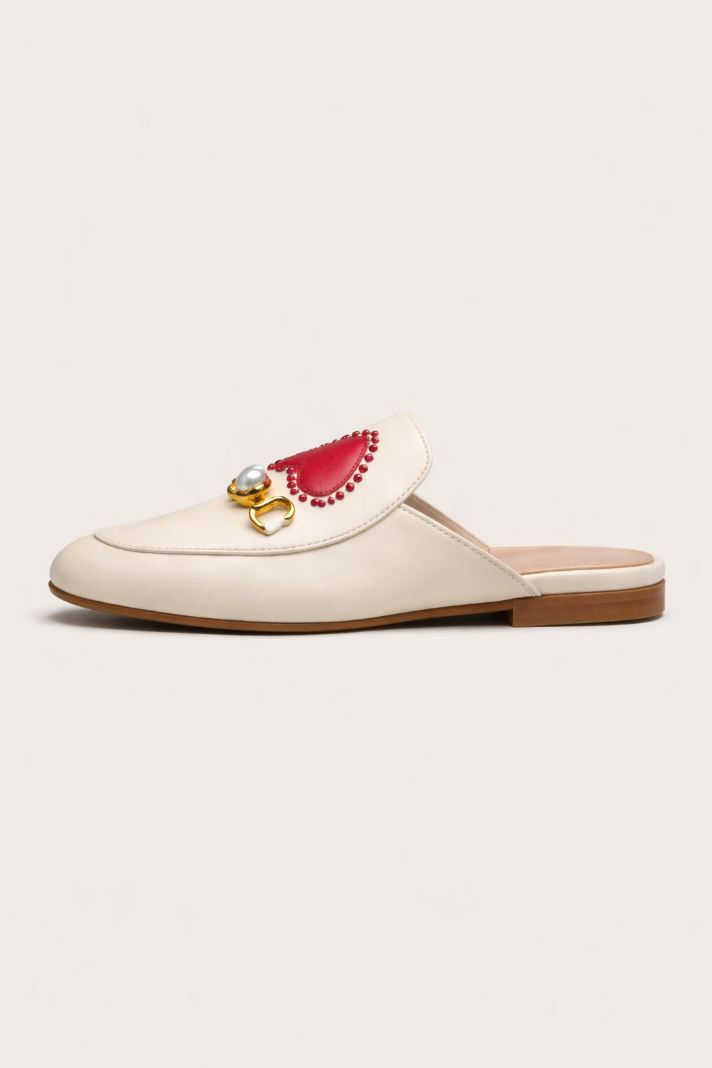 Mocassins femme bout ouvert appliques métalliques décoratives - Bennoit