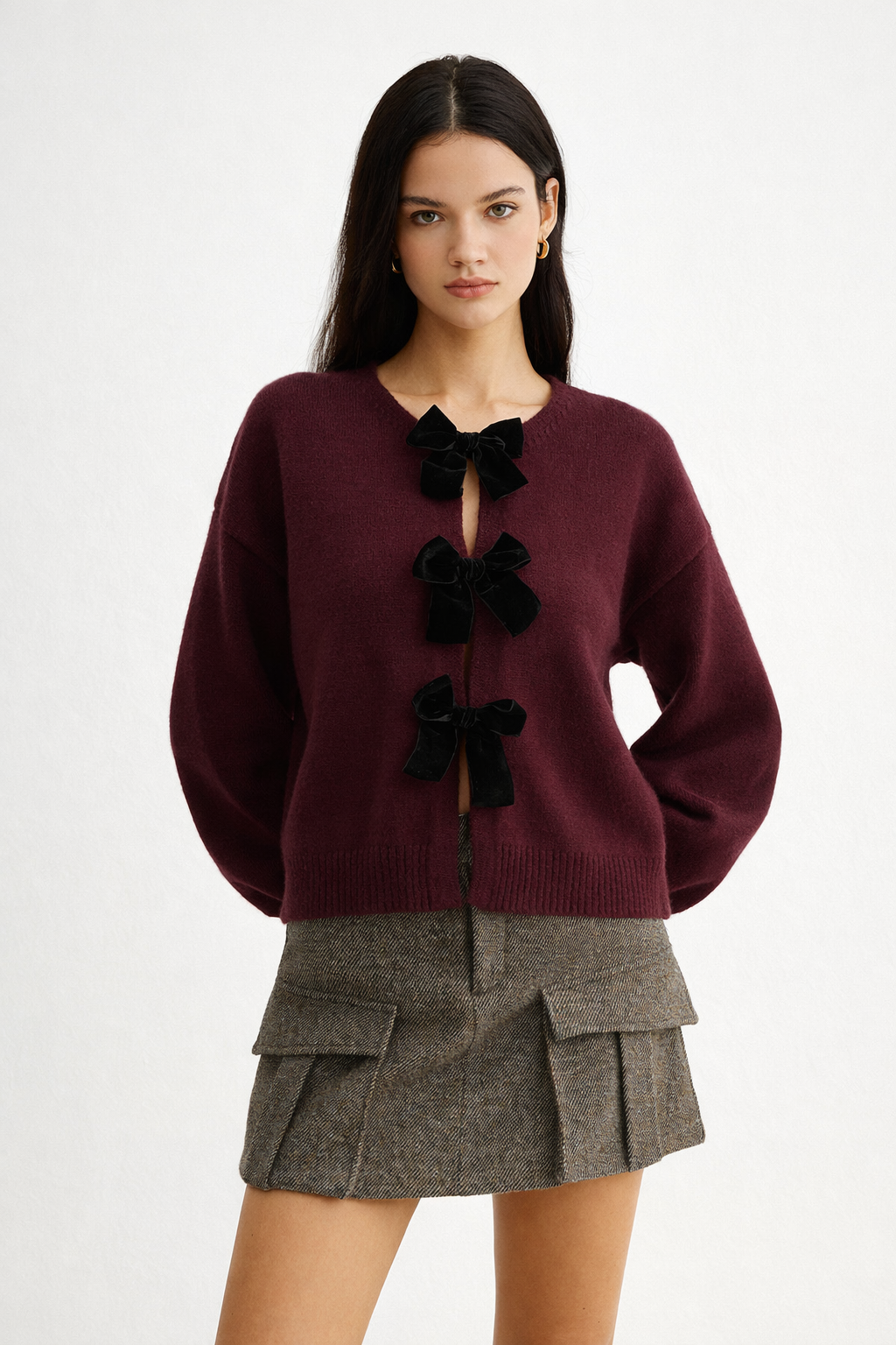 Pull in Cuir con Coupe Courte et Design Ouvert Vintage Fermé par Trois Boucles Incurvées en Ligne Verticale - Olatz