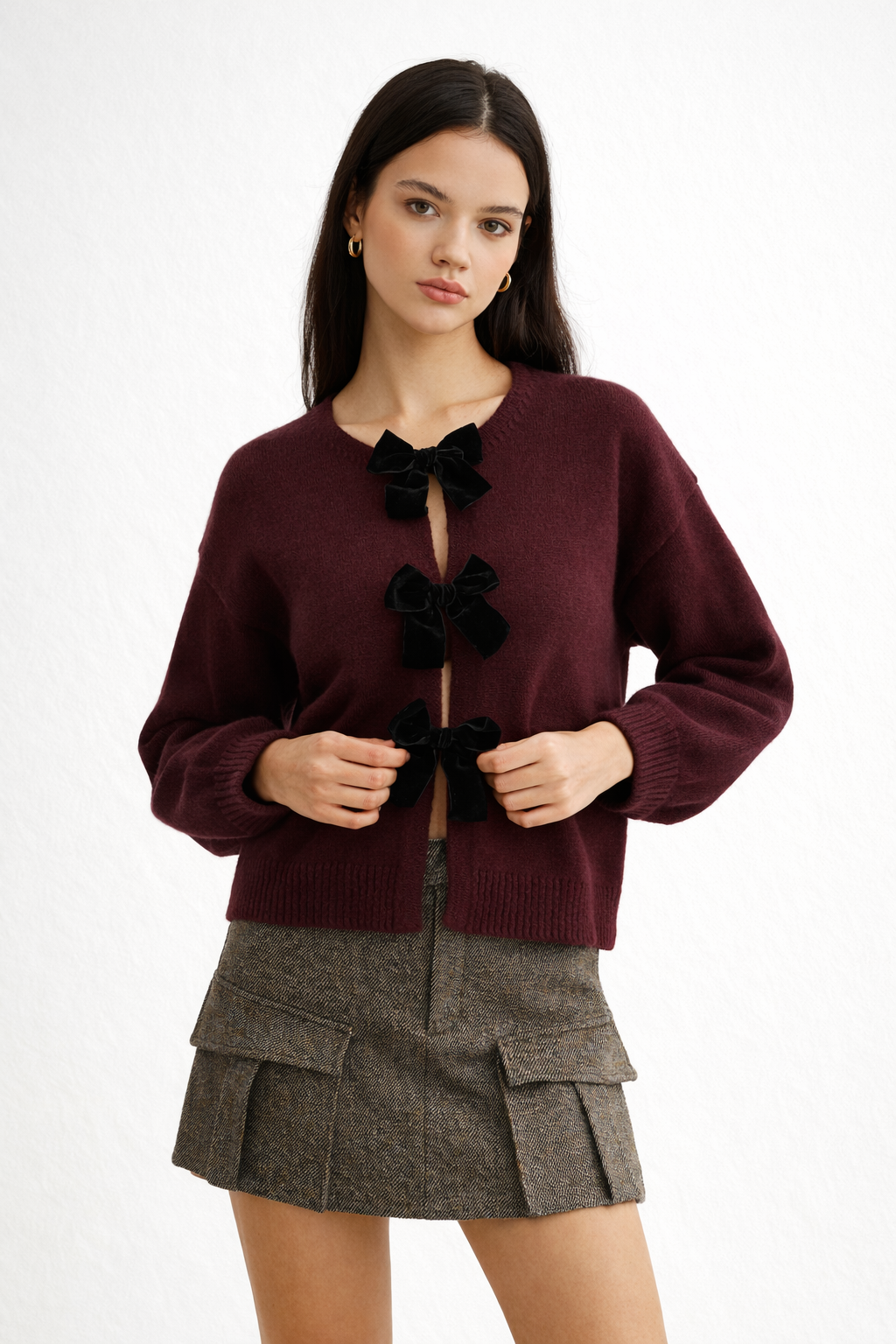 Pull in Cuir con Coupe Courte et Design Ouvert Vintage Fermé par Trois Boucles Incurvées en Ligne Verticale - Olatz