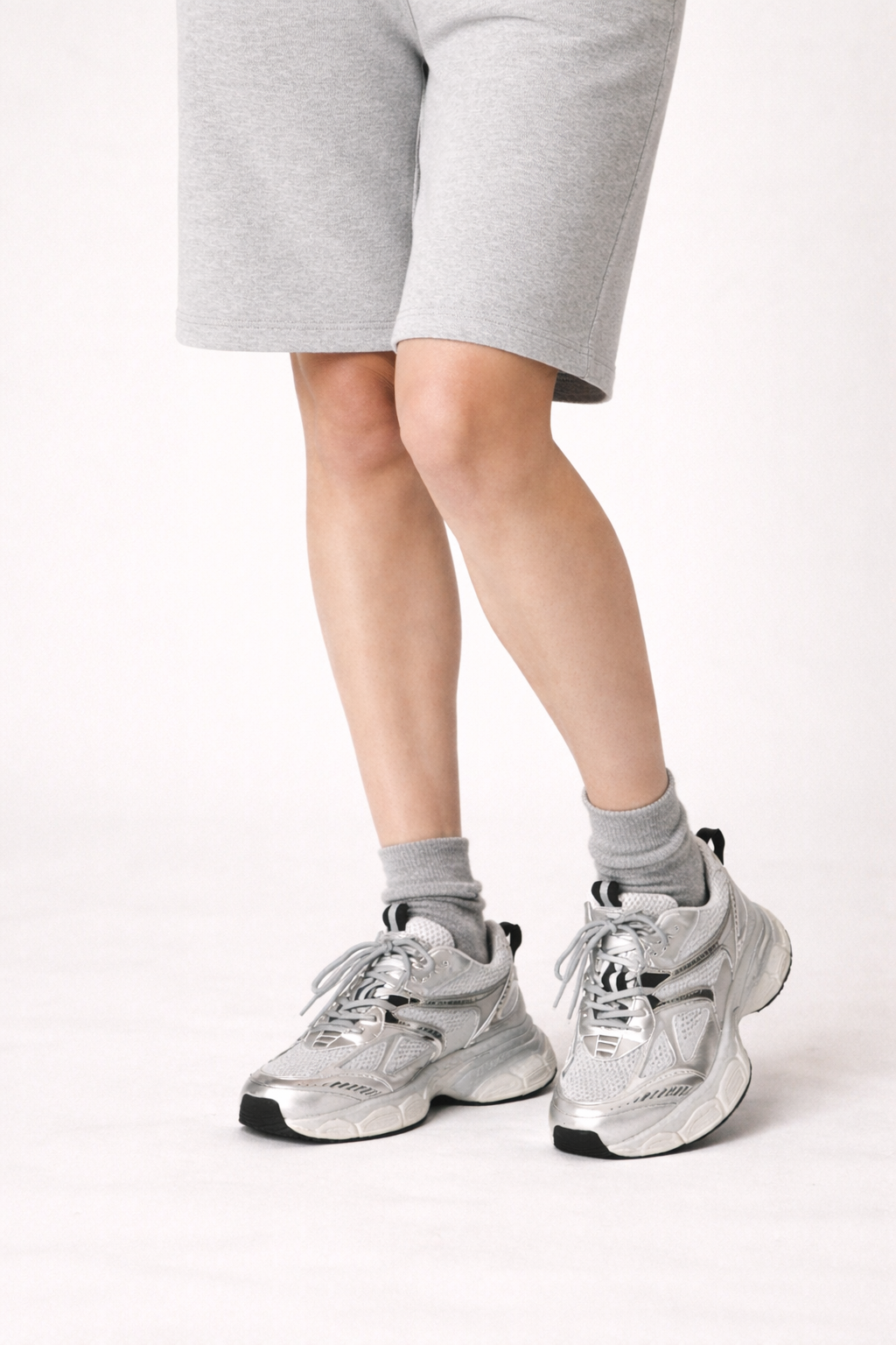 Baskets in fibre enduite con semelle matelassée et style urbain polyvalent - Karlotta