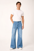 Jean évasé pour homme à coupe large, en denim délavé clair - Konrad