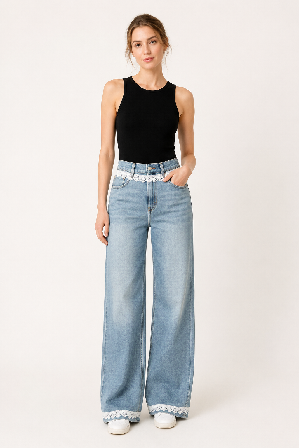 Jean femme à jambes larges et taille haute, avec détail en dentelle - Irma