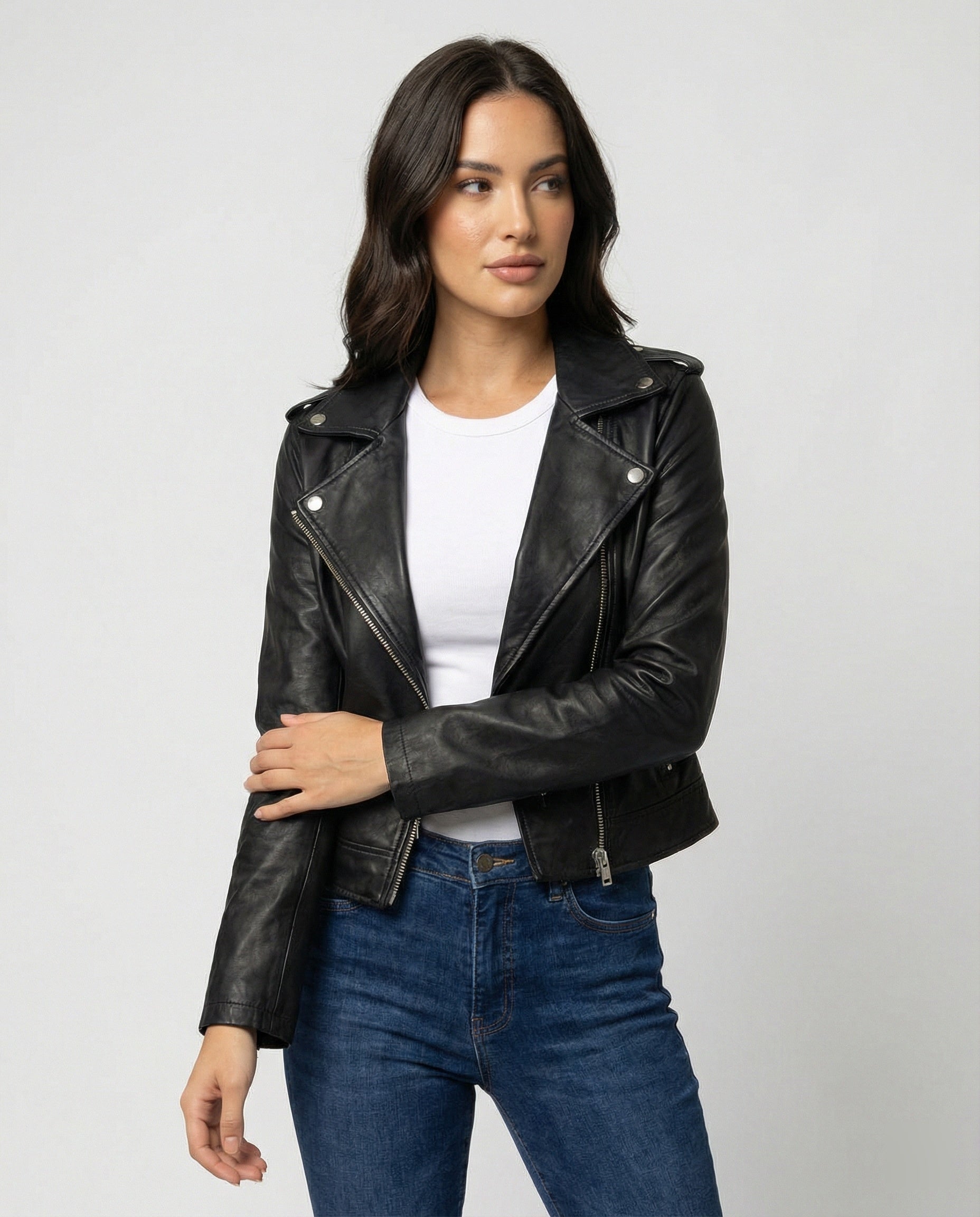 Veste en cuir motard pour femme, coupe moderne et ajustée, coutures renforcées - Riva