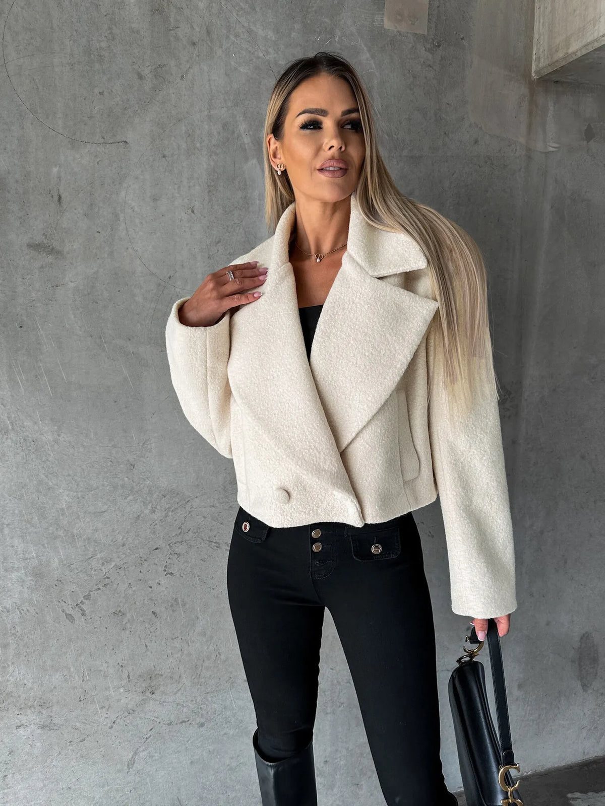 Manteau court femme revers coupe oversize automne hiver - Annika