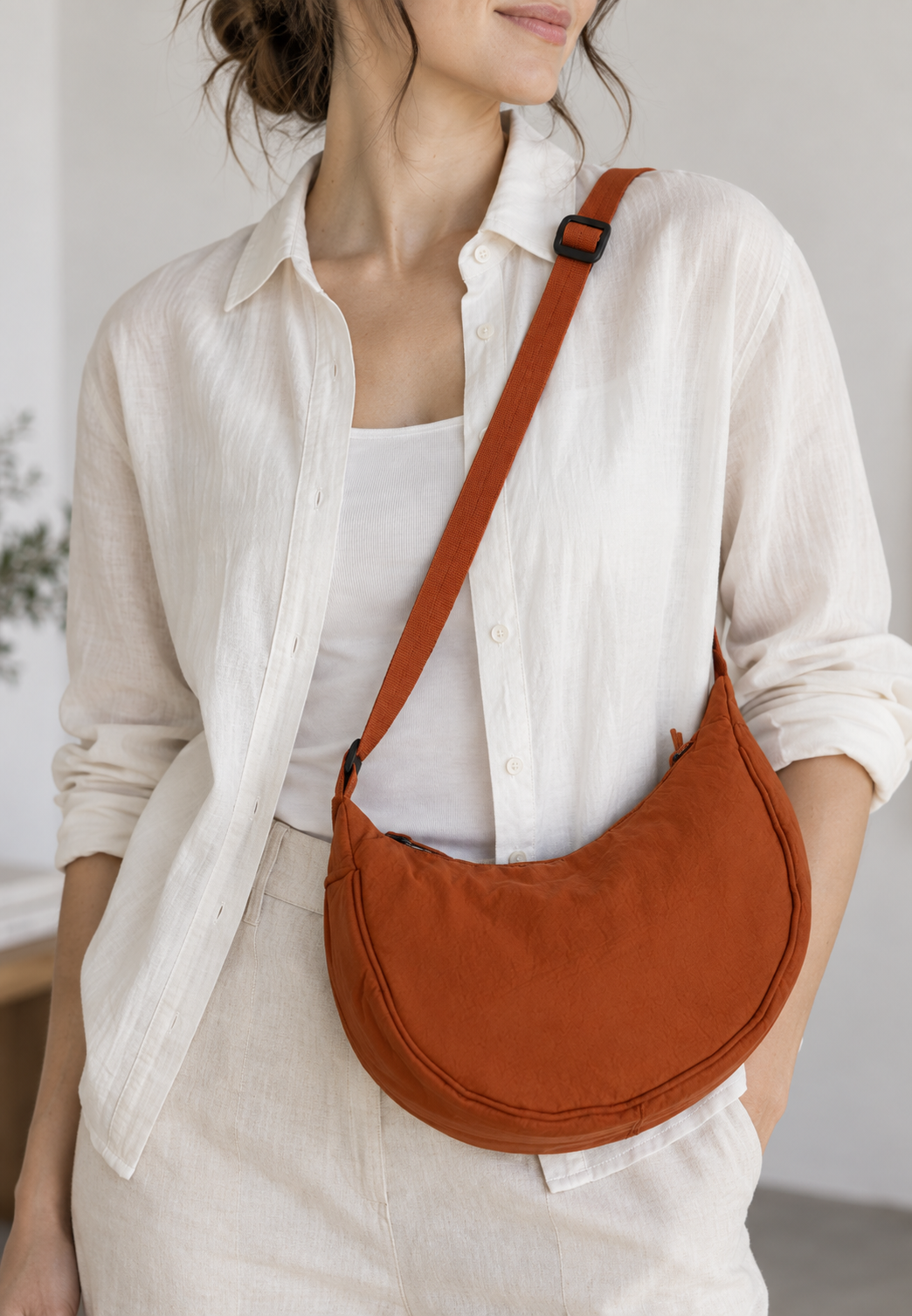 Sac bandoulière femme nylon demi-lune réglable léger - Nerea