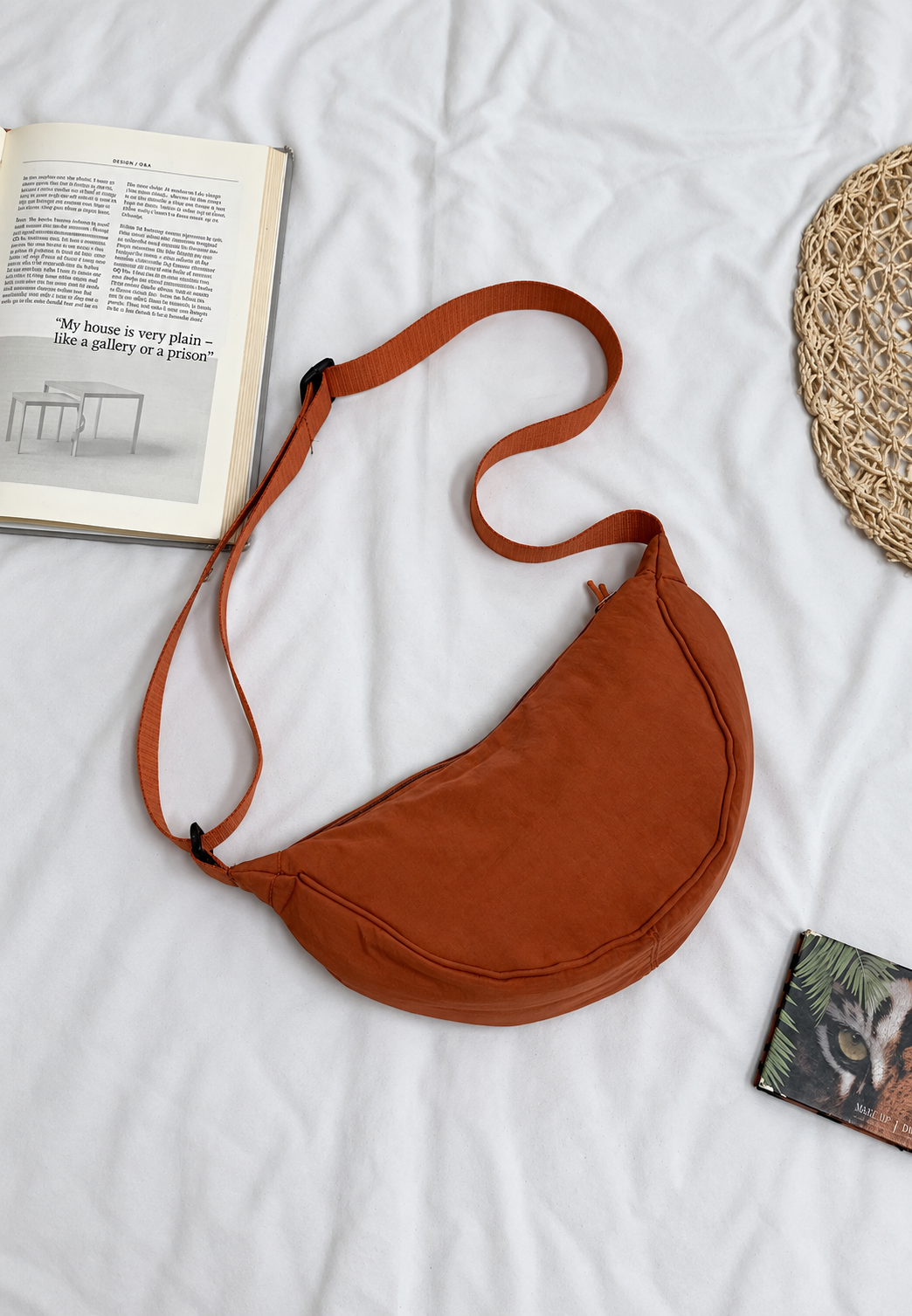 Sac bandoulière femme nylon demi-lune réglable léger - Nerea