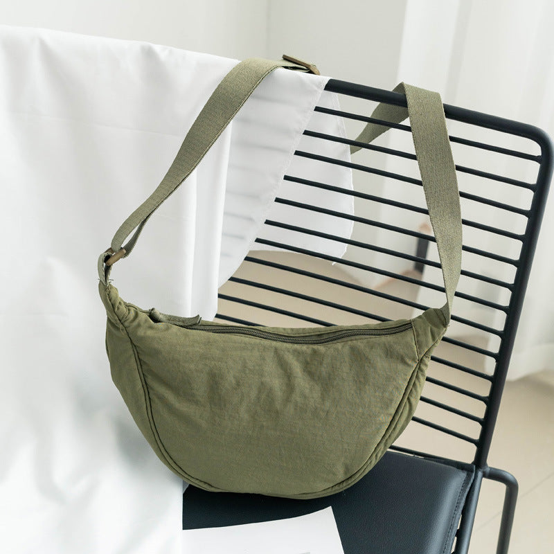 Sac bandoulière femme nylon demi-lune pratique quotidien - Vianne