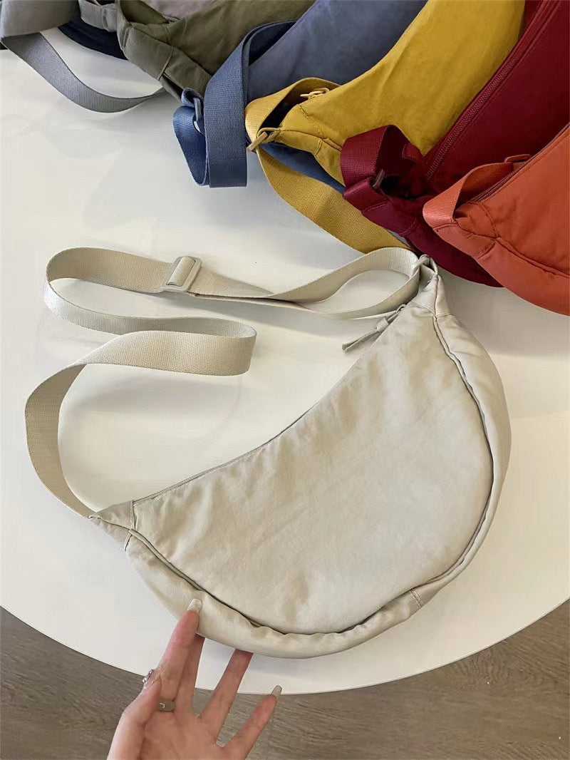 Sac bandoulière femme forme arrondie bandoulière réglable - Clémence