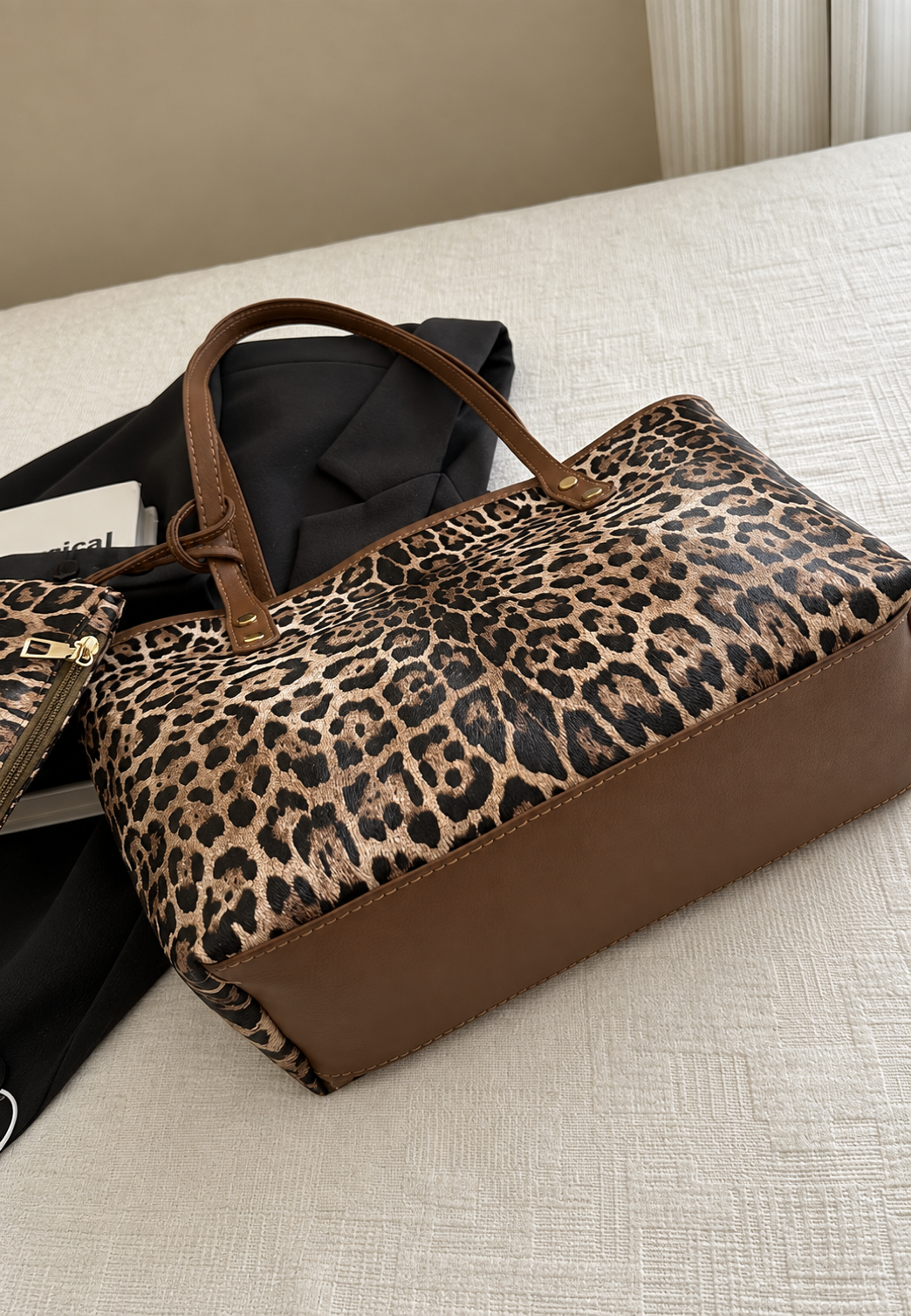 Sac cabas femme imprimé léopard anses longues spacieux