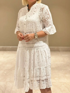 Robe femme broderies décoratives boutonnage devant détails ajourés - Merker