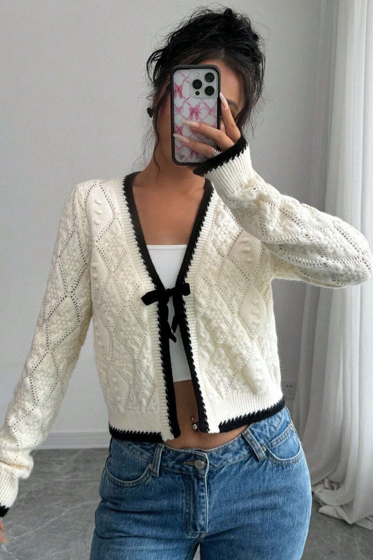 Cardigan court femme ajouré nœud bordures contrastées - Mila