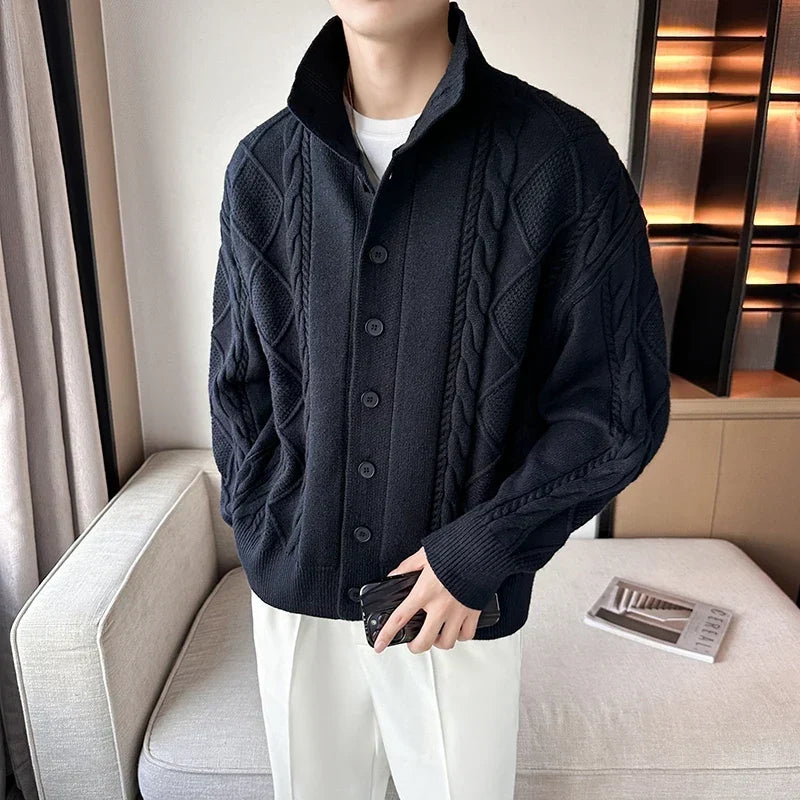Cardigan homme maille torsadée col montant boutons chaud - Adrián