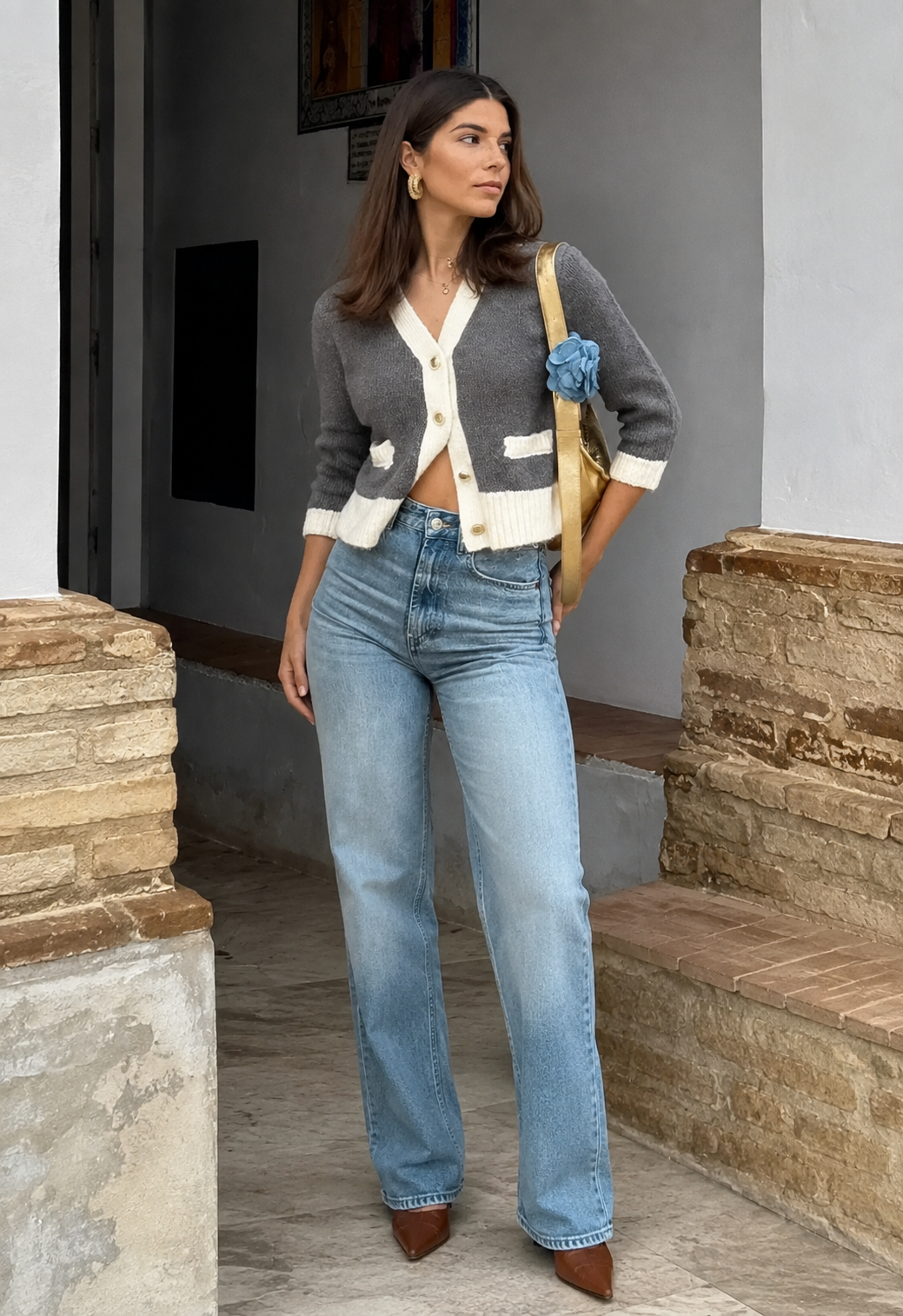 Cardigan femme col V boutons détails contrastés maille - Elva