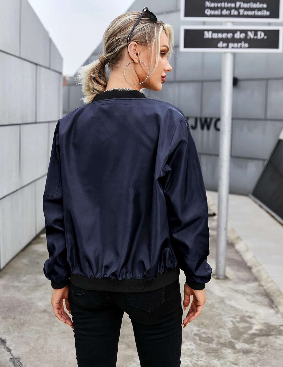 Cazadora bomber mujer corta acabado satinado deportiva elegante sin volumen - Vianne
