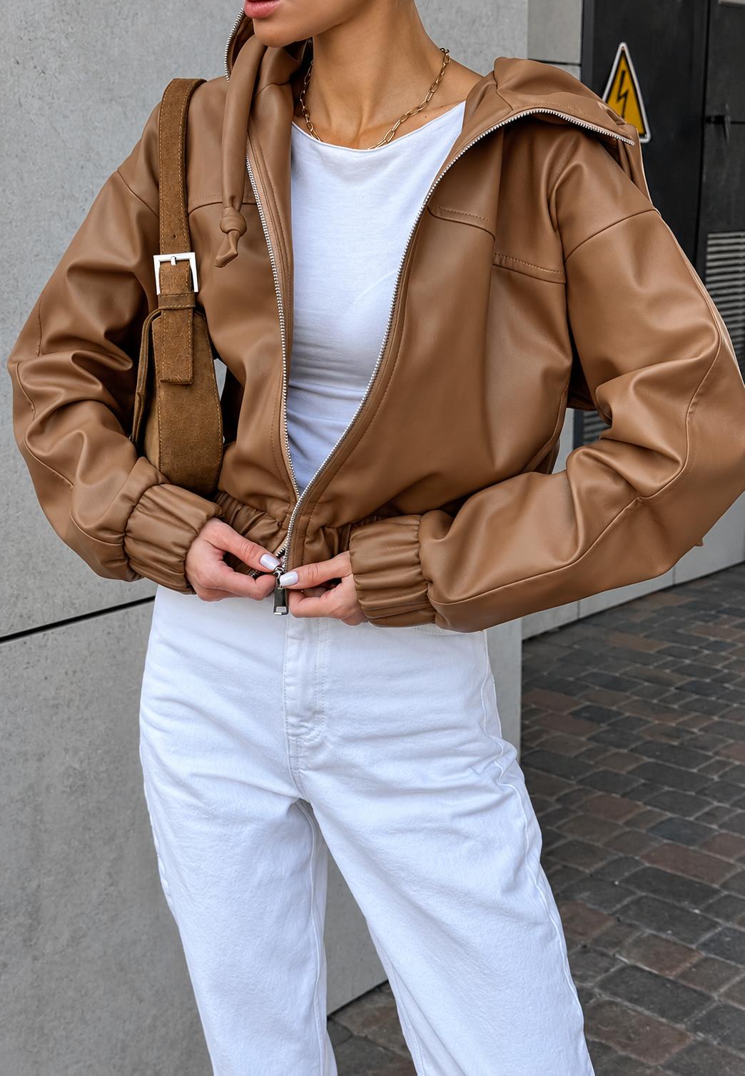 Veste femme effet cuir capuche fermeture éclair casual - Nerea