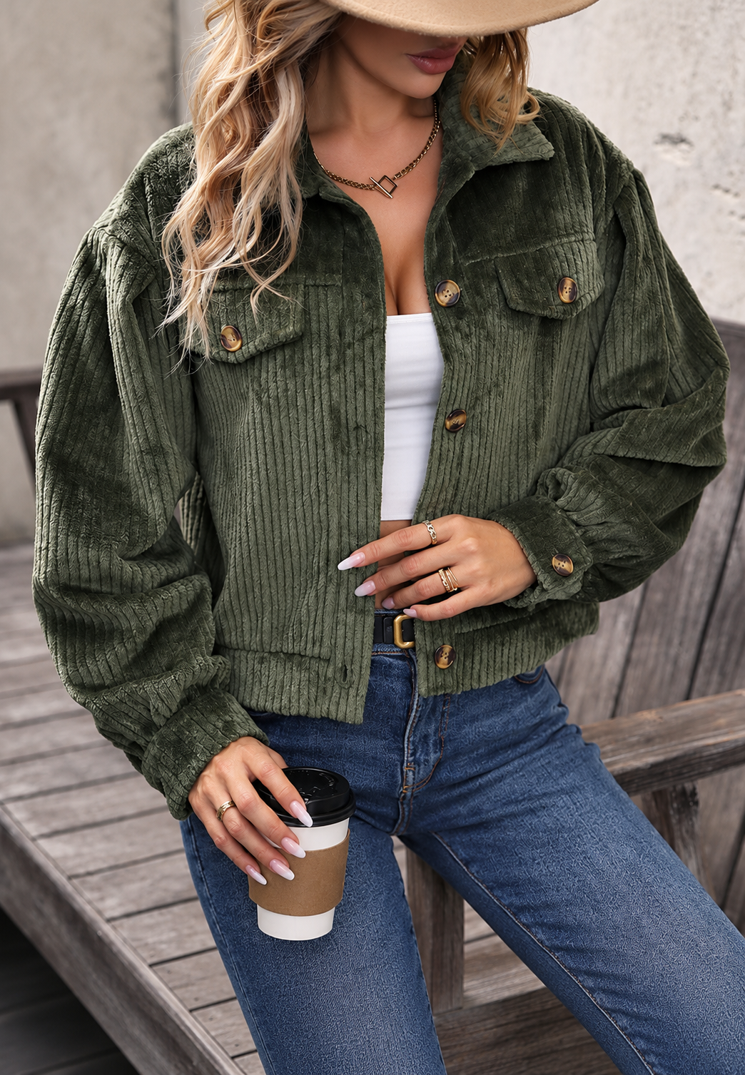 Veste courte velours côtelé femme col chemise poches à rabat - Clémence