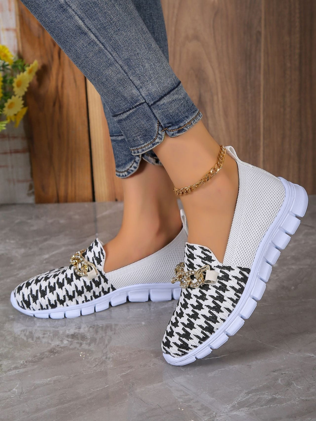 Chaussures femme maille motifs imprimés détail métallique - Harper