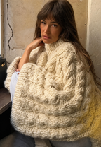 Pull oversize femme maille torsadée manches évasées col montant - Nerina
