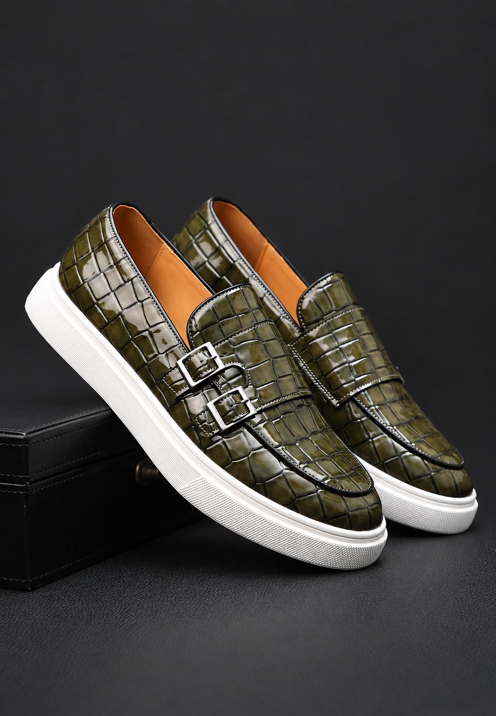 Mocassins homme effet crocodile double boucle semelle blanche - Torben