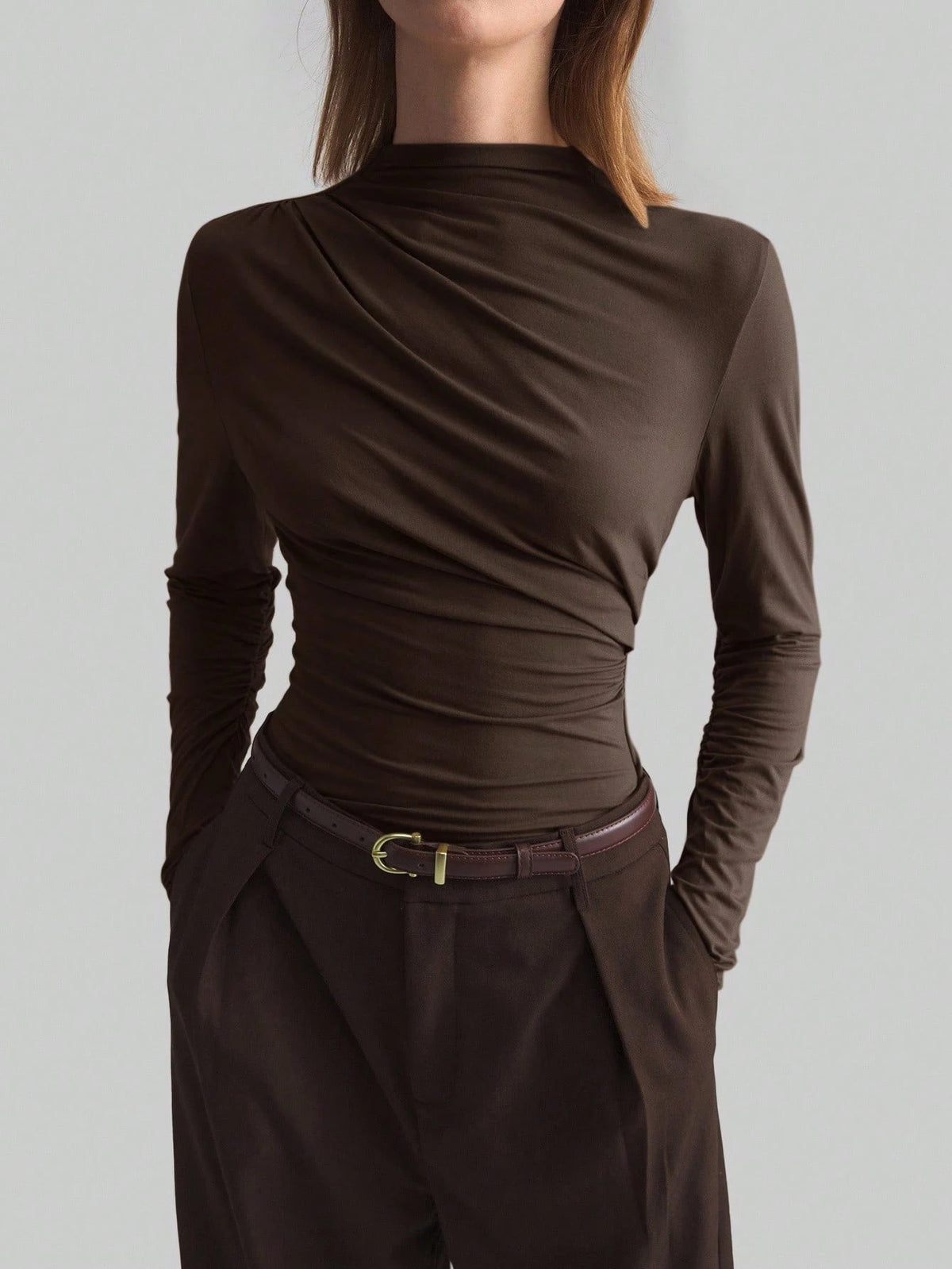 Haut pour femme à col drapé asymétrique et manches longues - Ronja