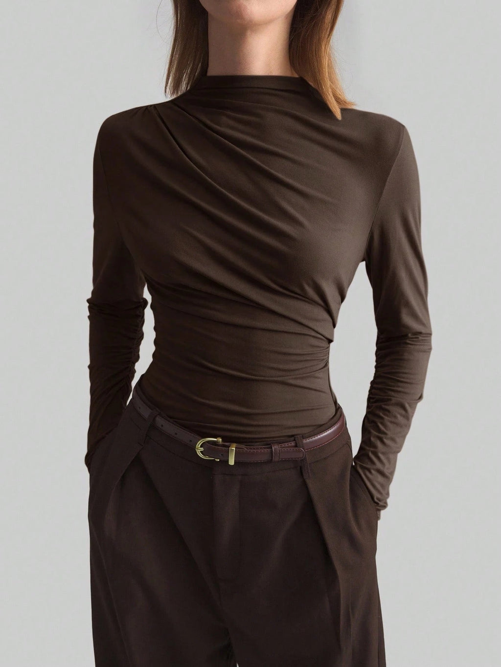 Haut femme col drapé asymétrique manches longues élégant - Ronja