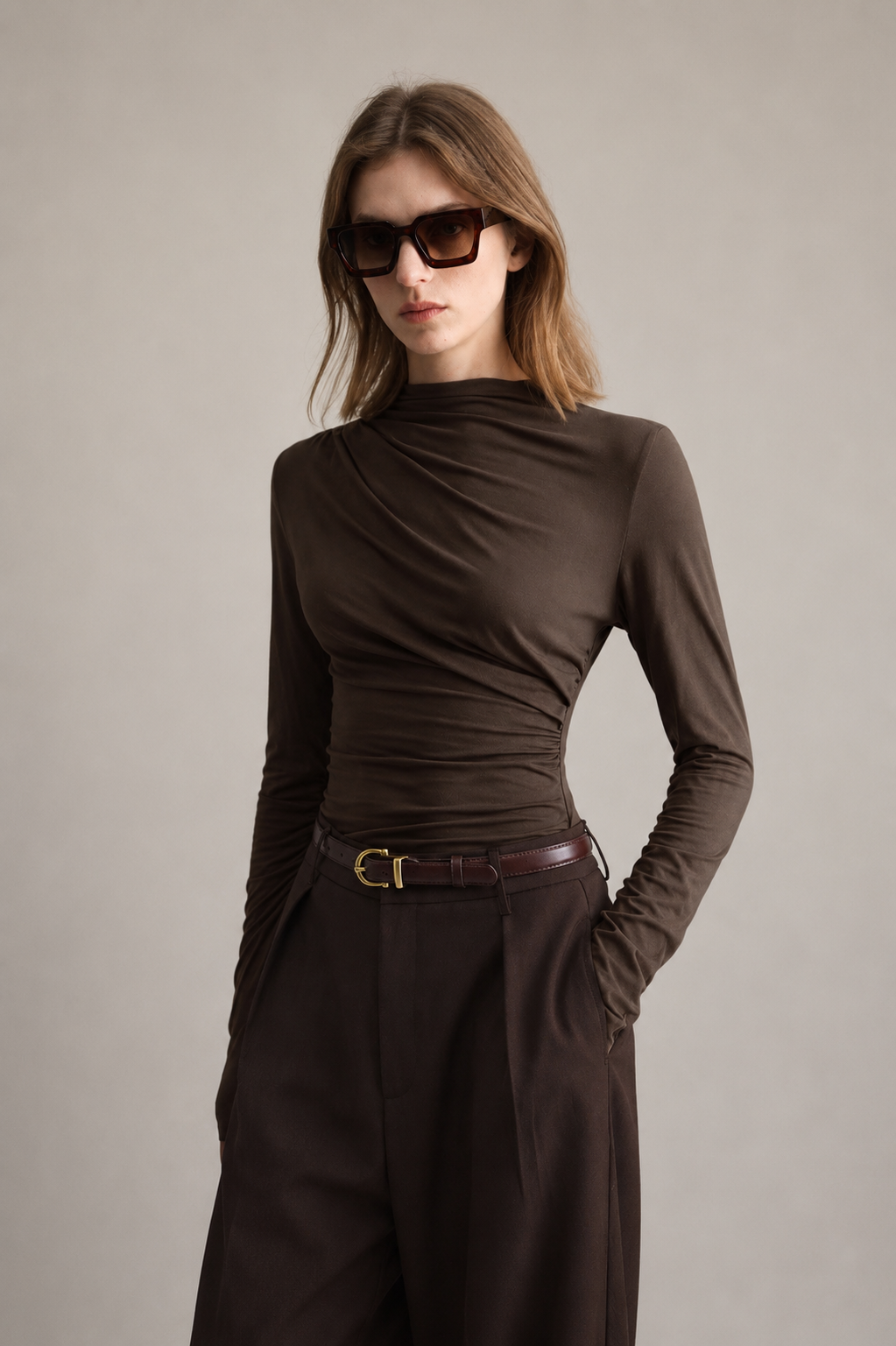 Haut femme col drapé asymétrique manches longues élégant - Ronja